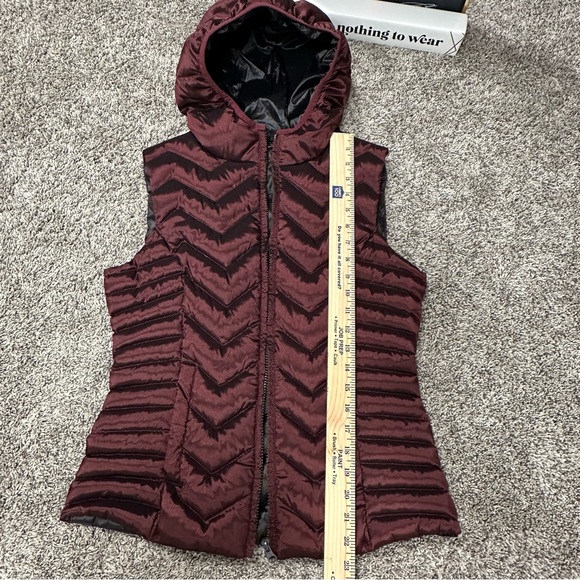 BEE BY MONT NOIR Down Hooded Puffer - Picture 6 of 11